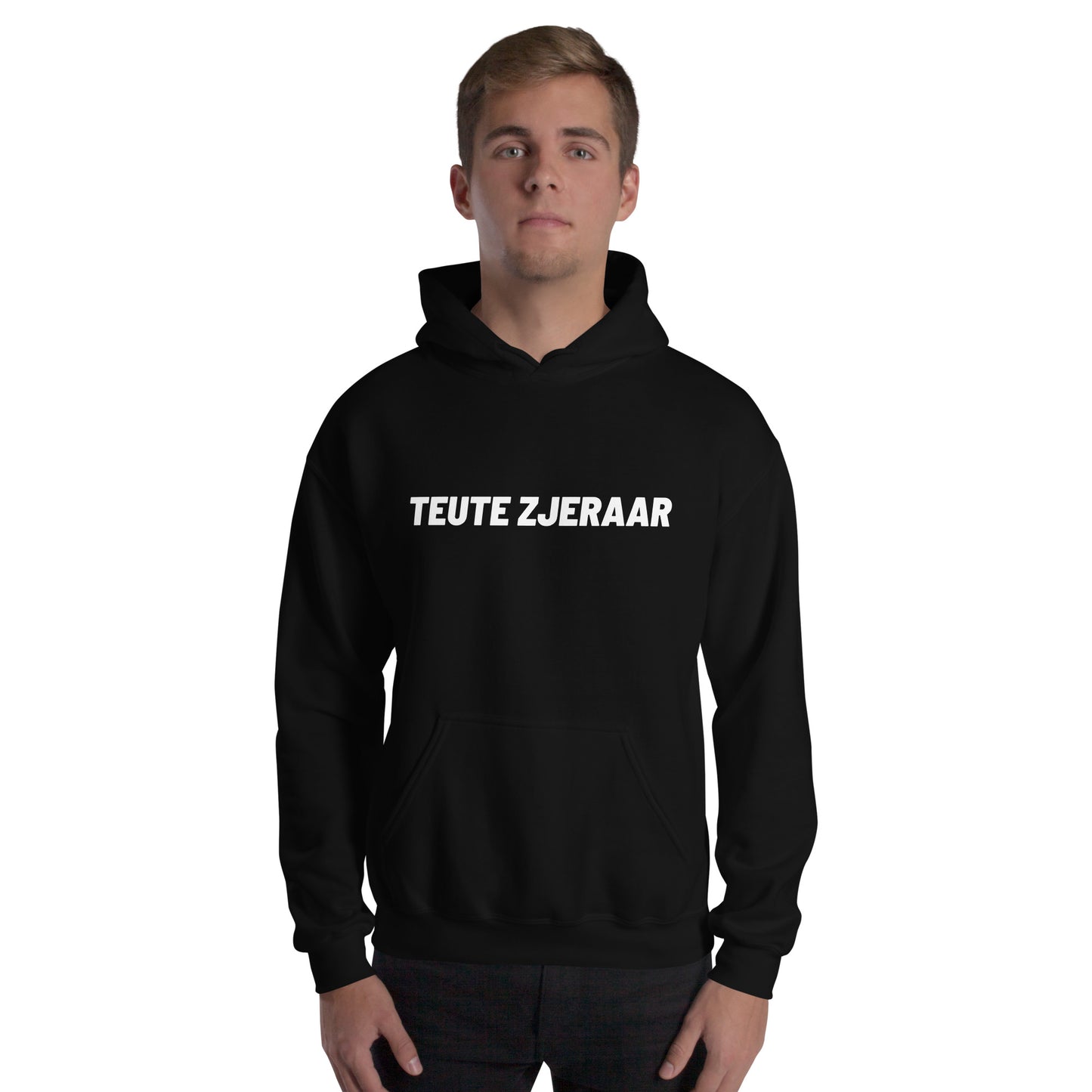 Essentials hoodie - teute zjeraar - geprint